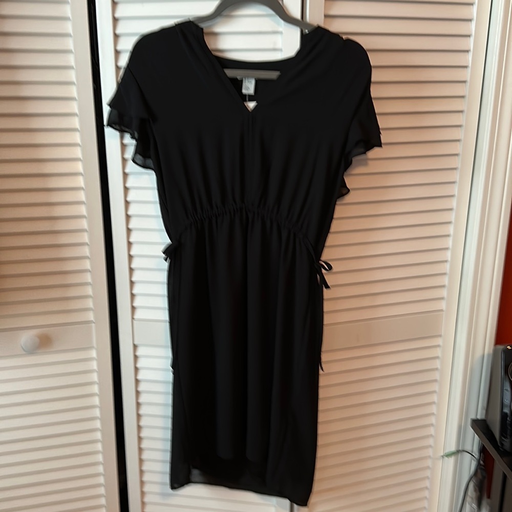 Brand new H&M black dress-NWT- size 8